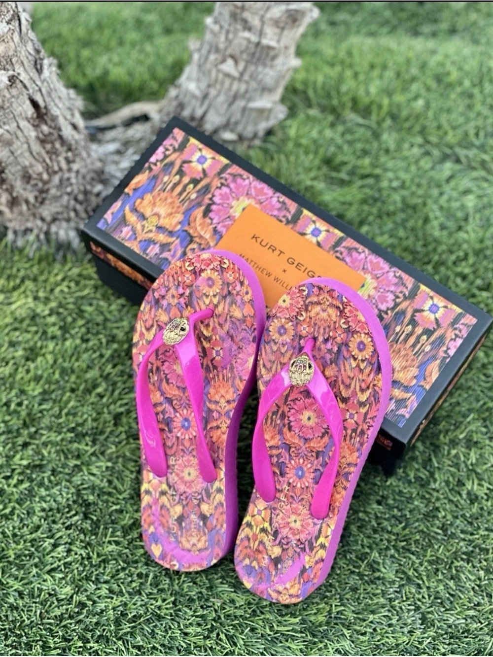 Kurt Geiger Kensington Flip flops Fuchsia Pink - Size 7